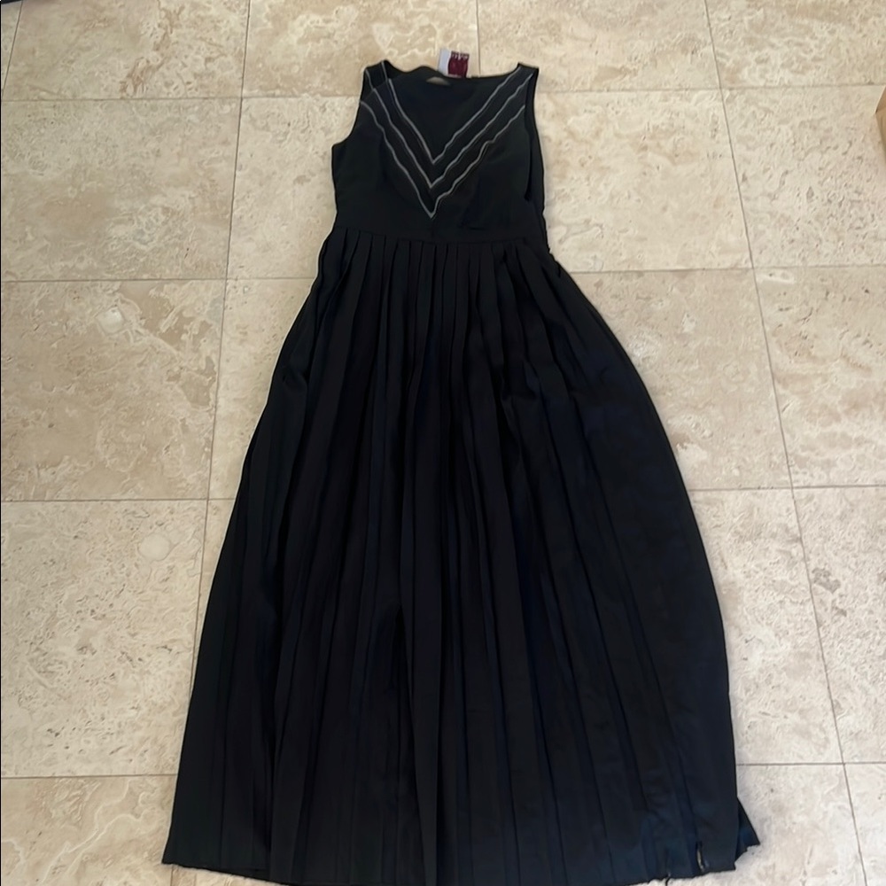 Elegant Black Maxi Dress